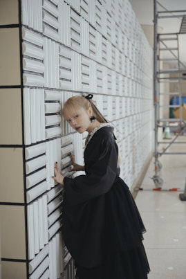 着物を羽織った女性